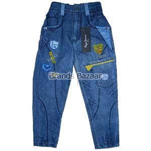 Light blue jeans in cargo style